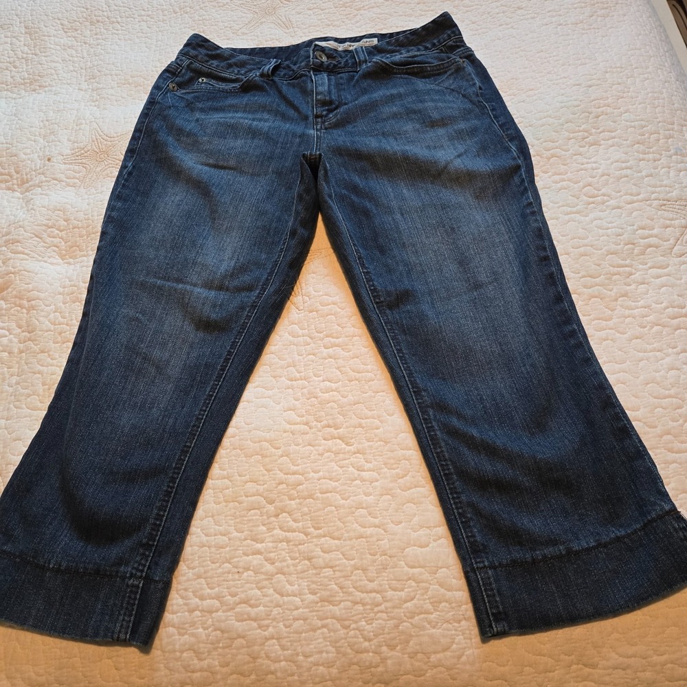 DKNY Jeans Capri Women Size 12 Blue Studded Embellished Dark Wash